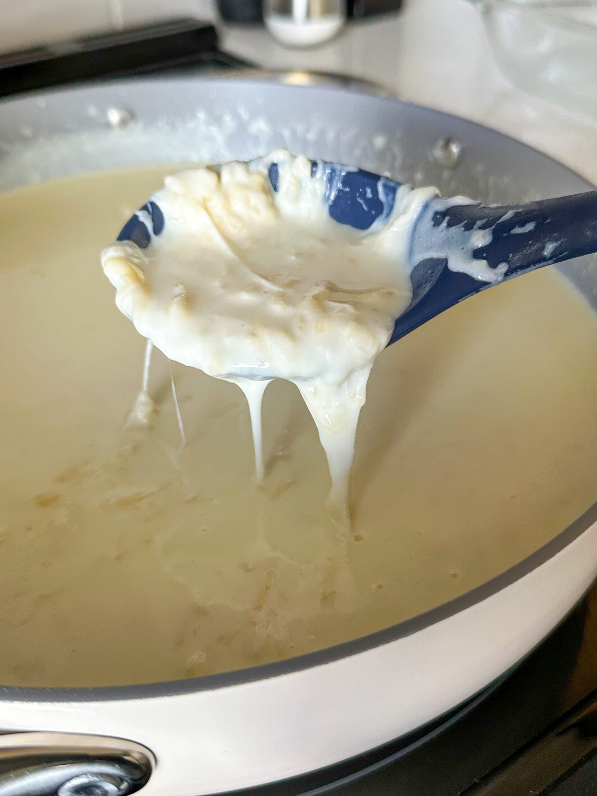 Extra cheesy mac and cheese sauce